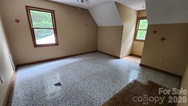 2020 Ada Williams Lane, Lenoir, NC 28645