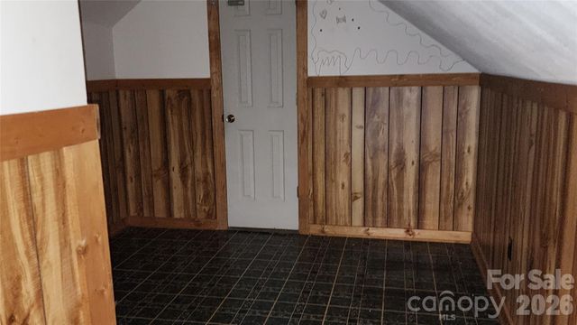 2020 Ada Williams Lane, Lenoir, NC 28645