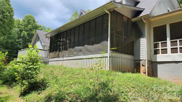 2020 Ada Williams Lane, Lenoir, NC 28645