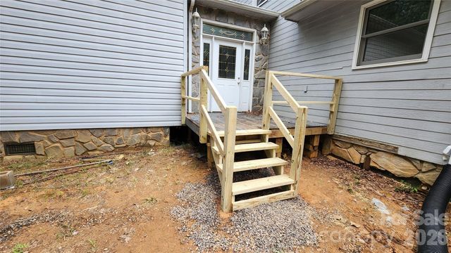 2020 Ada Williams Lane, Lenoir, NC 28645