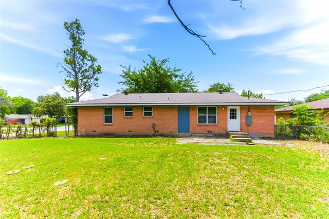 1209 Glasgow Road, Fort Worth, TX 76134