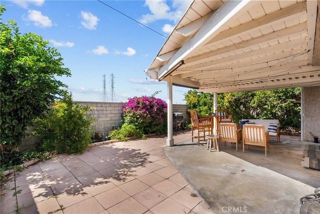 23121 Yvette Lane, Valencia, CA 91355