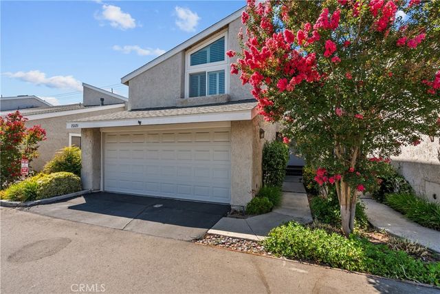 23121 Yvette Lane, Valencia, CA 91355