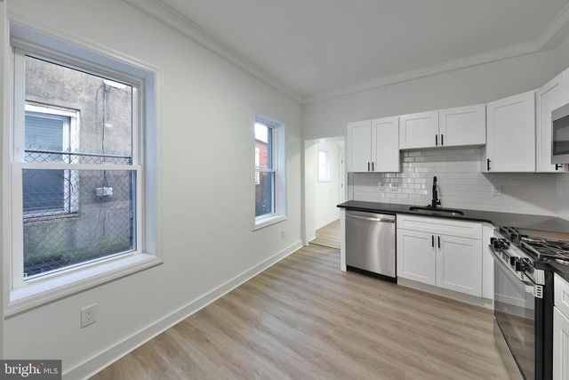 1725 W JUNIATA ST, Philadelphia, PA 19140