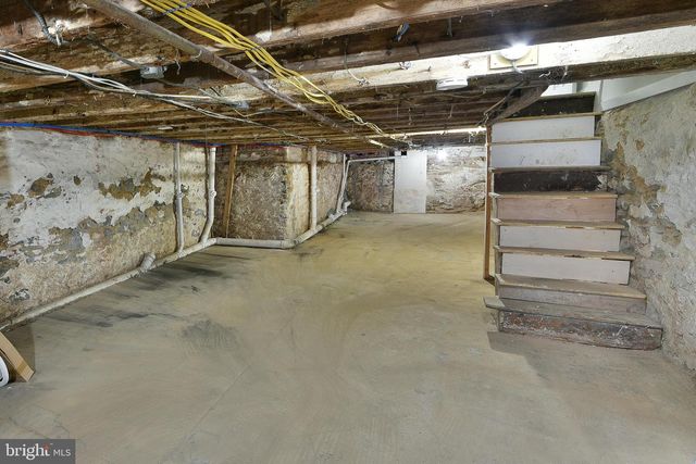 1725 W JUNIATA ST, Philadelphia, PA 19140