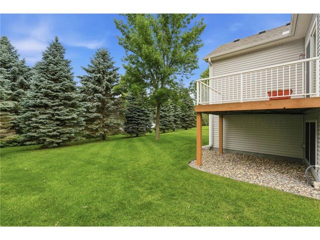 10812 Thone Circle, Woodbury, MN 55129