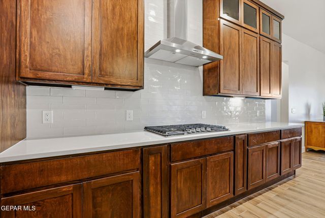 12329 SUGDEN Road, Clint, TX 79836