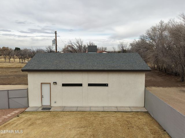 12329 SUGDEN Road, Clint, TX 79836