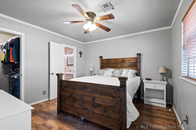 1801 S Santa Fe Avenue, Bartlesville, OK 74003