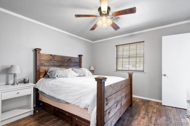 1801 S Santa Fe Avenue, Bartlesville, OK 74003