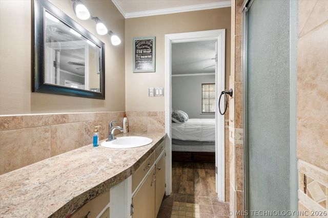 1801 S Santa Fe Avenue, Bartlesville, OK 74003