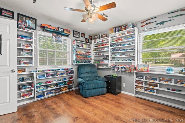 1801 S Santa Fe Avenue, Bartlesville, OK 74003