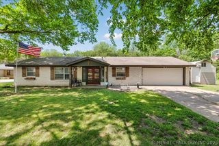 1801 S Santa Fe Avenue, Bartlesville, OK 74003
