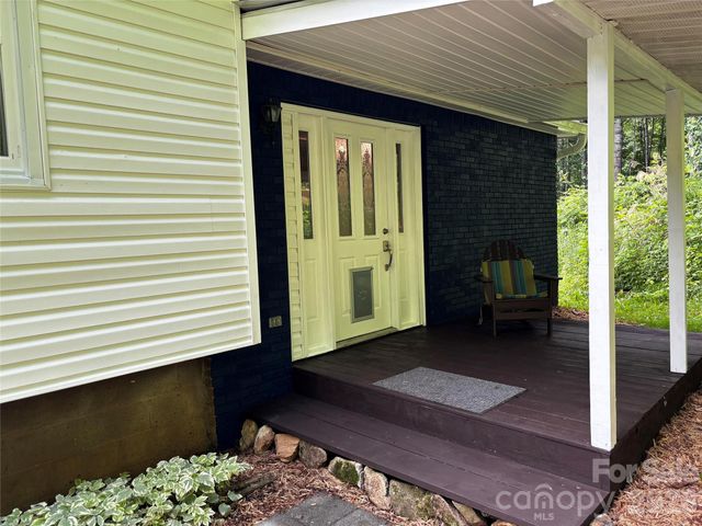 2879 Chandler Creek Road, Mars Hill, NC 28754