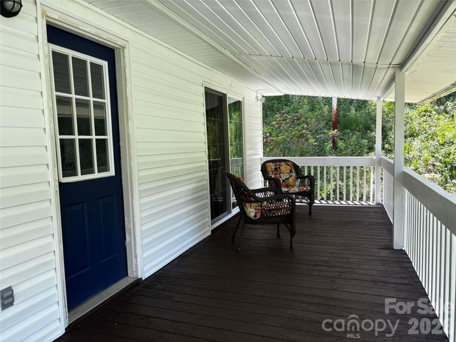 2879 Chandler Creek Road, Mars Hill, NC 28754