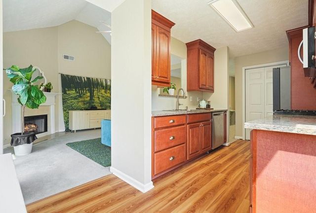 2885 Cressington Bend NW, Kennesaw, GA 30144