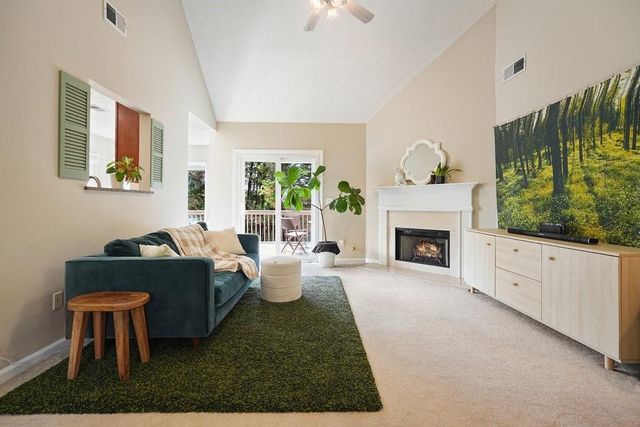 2885 Cressington Bend NW, Kennesaw, GA 30144