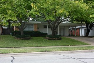 1815 John Smith Drive, Irving, TX 75061