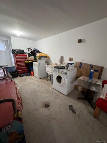 3733 107th Street 3B, Corona, NY 11368