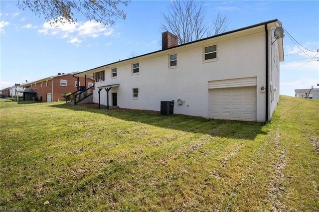 735 Hallmark Drive, Rural Hall, NC 27045