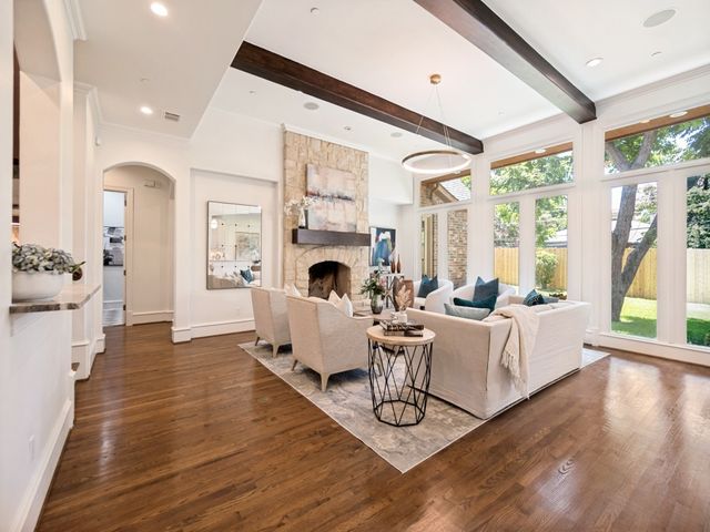 6704 Northwood Road, Dallas, TX 75225