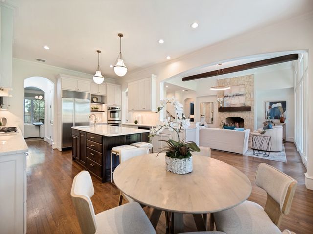 6704 Northwood Road, Dallas, TX 75225