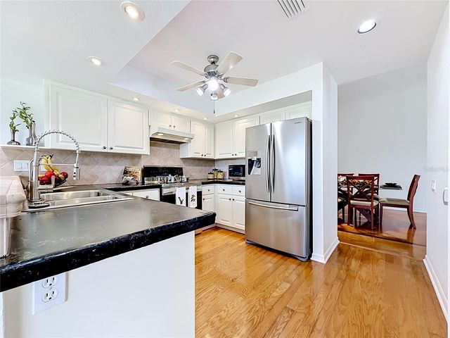 6042 TOPSAIL ROAD, Lady Lake, FL 32159