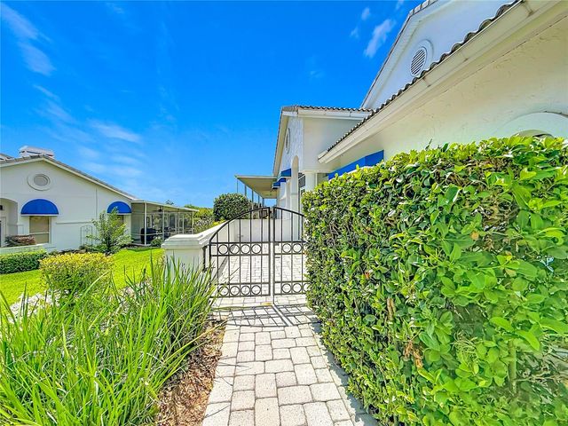 6042 TOPSAIL ROAD, Lady Lake, FL 32159