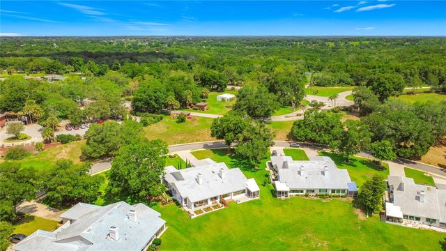 6042 TOPSAIL ROAD, Lady Lake, FL 32159