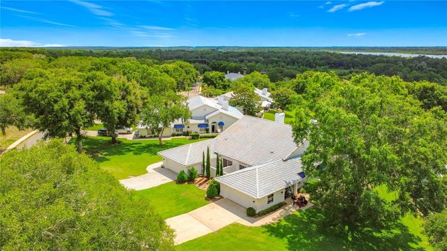 6042 TOPSAIL ROAD, Lady Lake, FL 32159