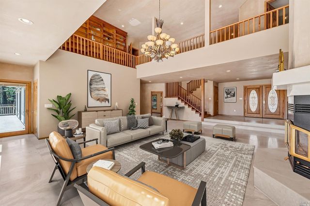 440 Cold Springs Rd, Angwin, CA 94508