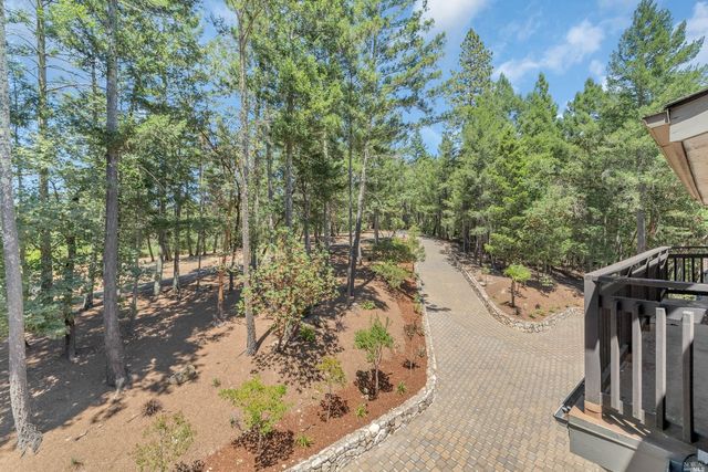 440 Cold Springs Rd, Angwin, CA 94508