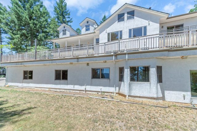 440 Cold Springs Rd, Angwin, CA 94508