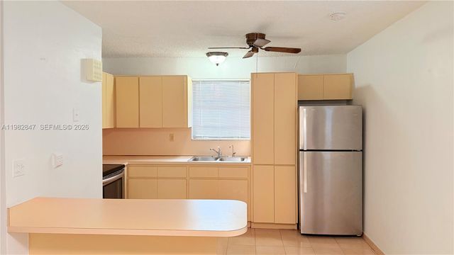 3165 W 2nd Ave 3165, Hialeah, FL 33012