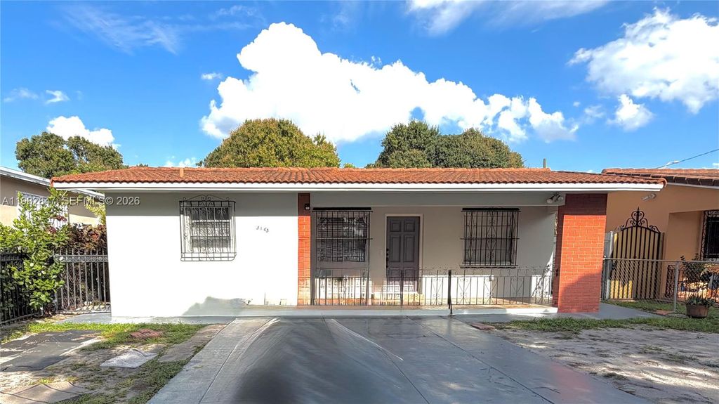 3165 W 2nd Ave 3165, Hialeah, FL 33012
