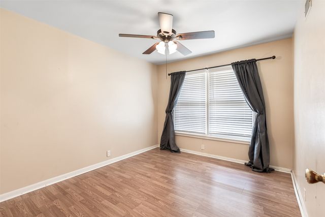 1808 W College Street, Sherman, TX 75092