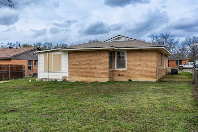 1808 W College Street, Sherman, TX 75092