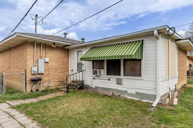 1808 W College Street, Sherman, TX 75092