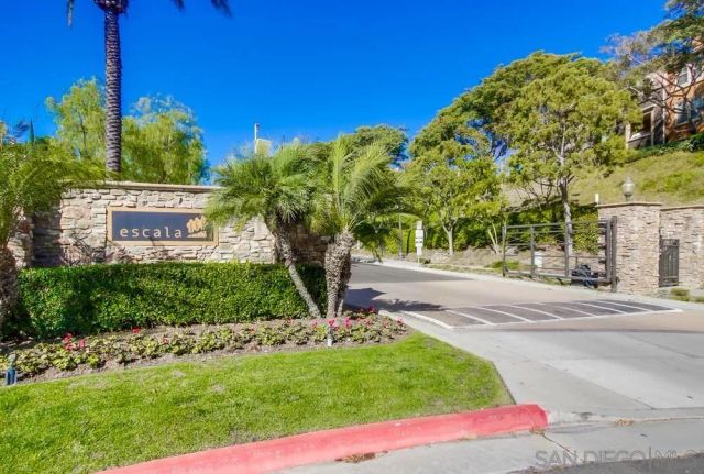 9240 Piantino Way, San Diego, CA 92108
