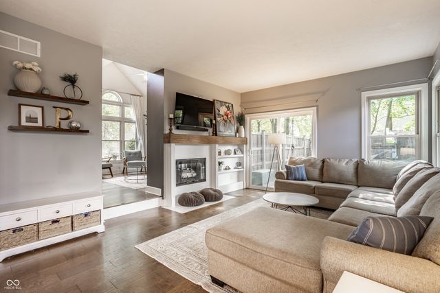 815 Grace Drive, Carmel, IN 46032