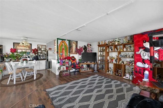 15621 Beach Blvd Spc 127, Westminster, CA 92683