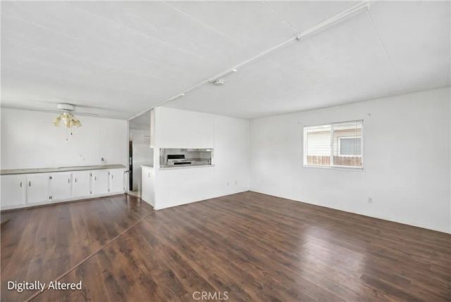 15621 Beach Blvd Spc 127, Westminster, CA 92683