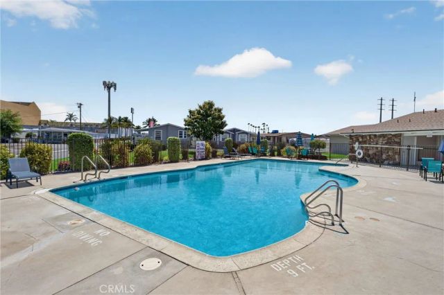 15621 Beach Blvd Spc 127, Westminster, CA 92683