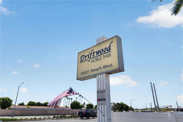 15621 Beach Blvd Spc 127, Westminster, CA 92683