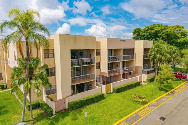 10425 SW 112th Ave 302, Miami, FL 33176