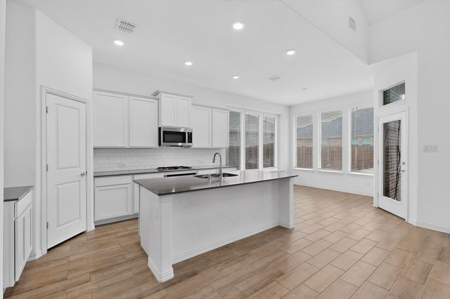 1505 Kurelek Drive, Little Elm, TX 75068