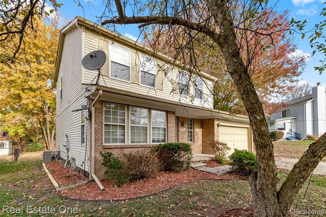 7985 Faircrest Drive, Ypsilanti, MI 48197