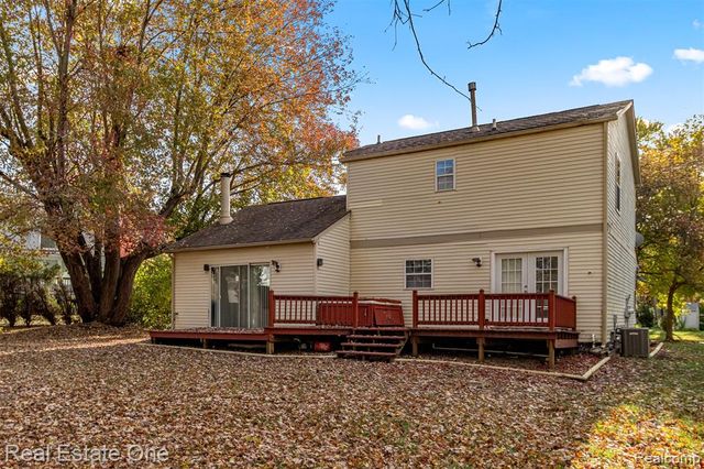 7985 Faircrest Drive, Ypsilanti, MI 48197