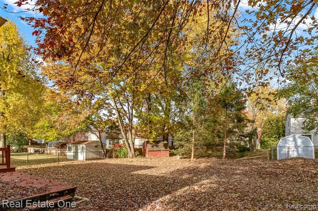 7985 Faircrest Drive, Ypsilanti, MI 48197