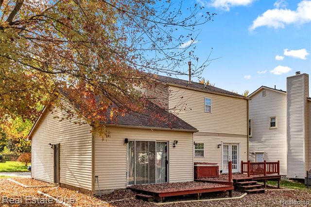7985 Faircrest Drive, Ypsilanti, MI 48197
